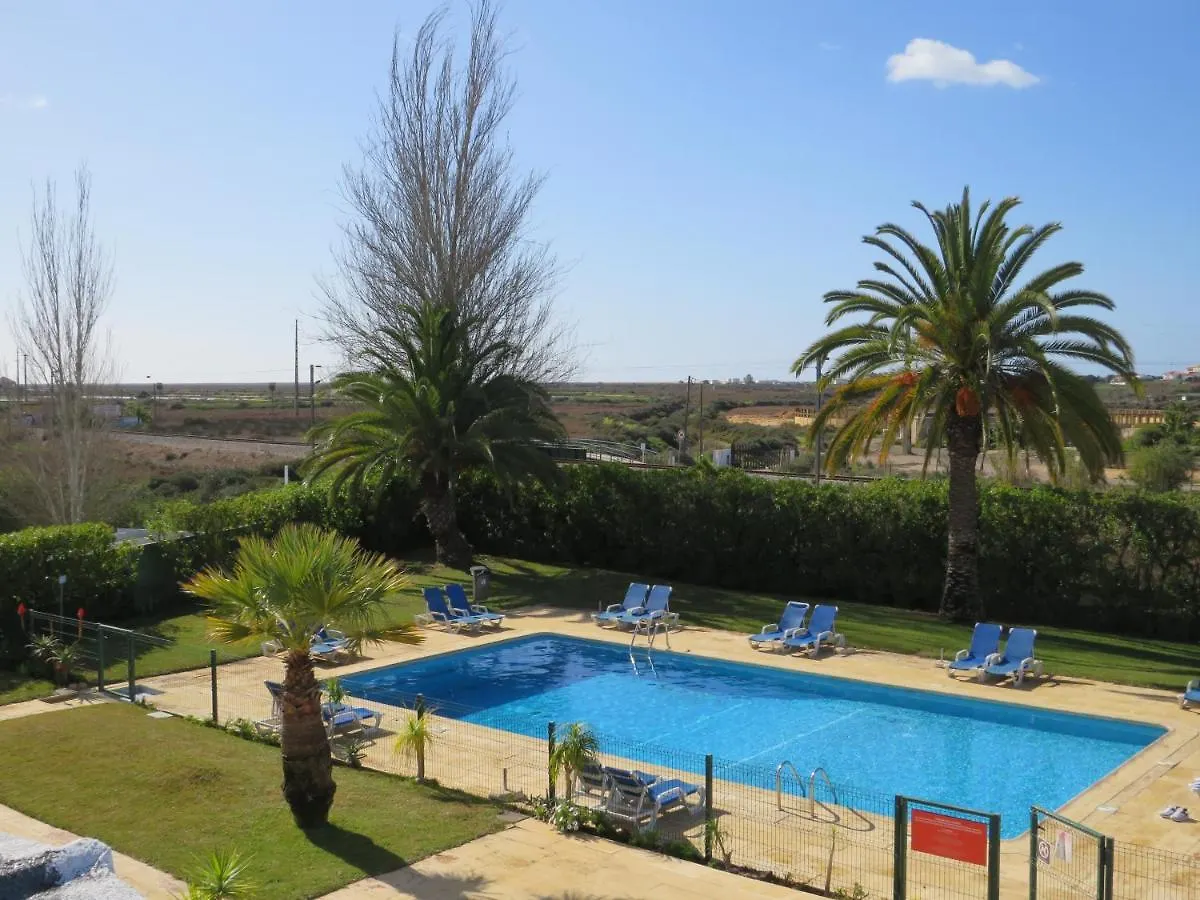 Hotel Ibis Faro Algarve 2*,